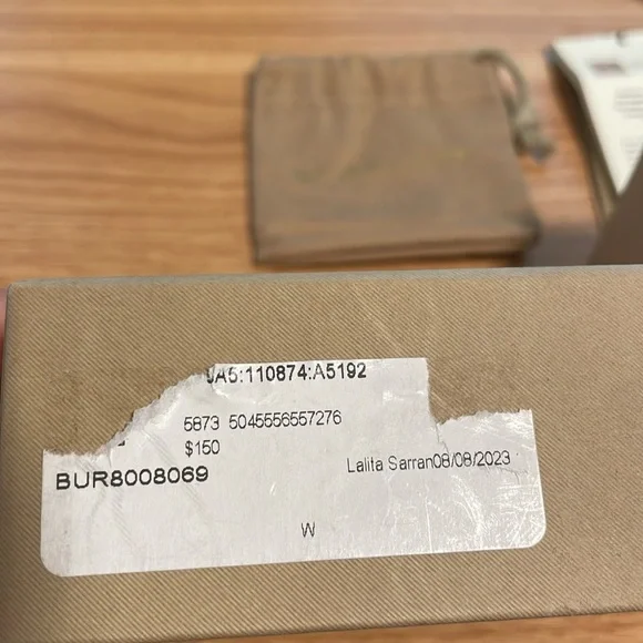 Burberry Ladies Gold Z Crystal-embellished Letter Charm - Picture 6 of 6